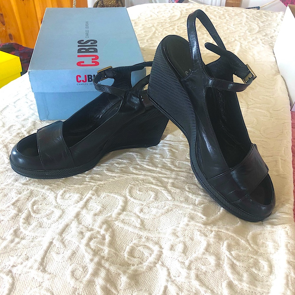 Charles Jourdan wedge peep toe shoe
